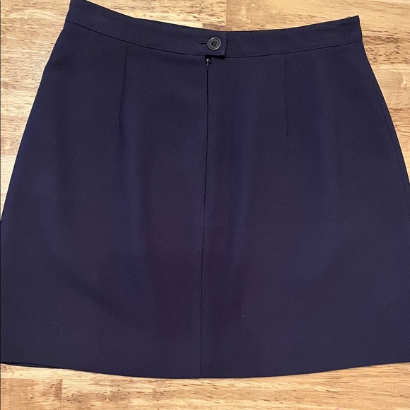 Vintage BCBG Mini Skirt - Picture 3 of 4